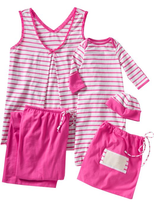 Maternity Mommy & Baby Nursing Set