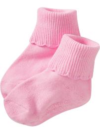 Scalloped Triple-Roll Socks for Baby