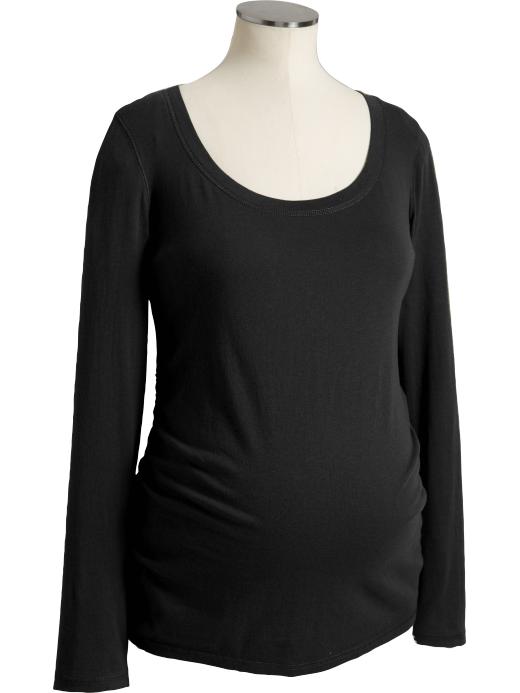 Old Navy Maternity Scoop-Neck Tees