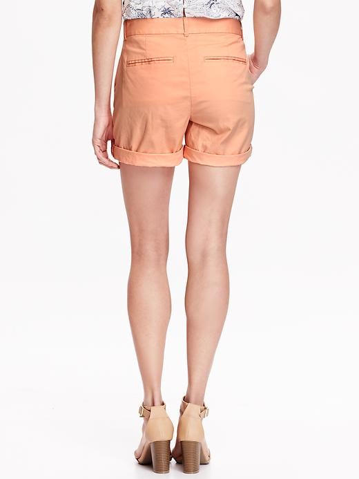 View large product image 2 of 2. Women's Pleated Twill Shorts (3 1/2")