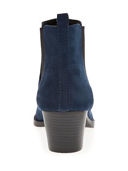 Image number 3 showing, Short Ankle Boots