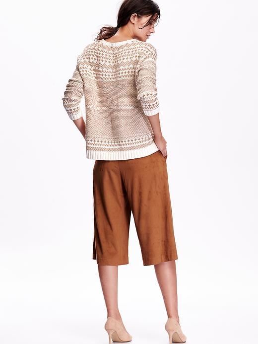Image number 2 showing, Textured-Graphic Crew-Neck Sweater
