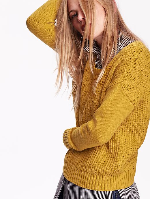 Image number 4 showing, Women's Cropped Sweater