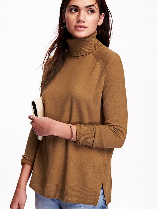 Image number 4 showing, Women's Pullover Turtleneck Sweater
