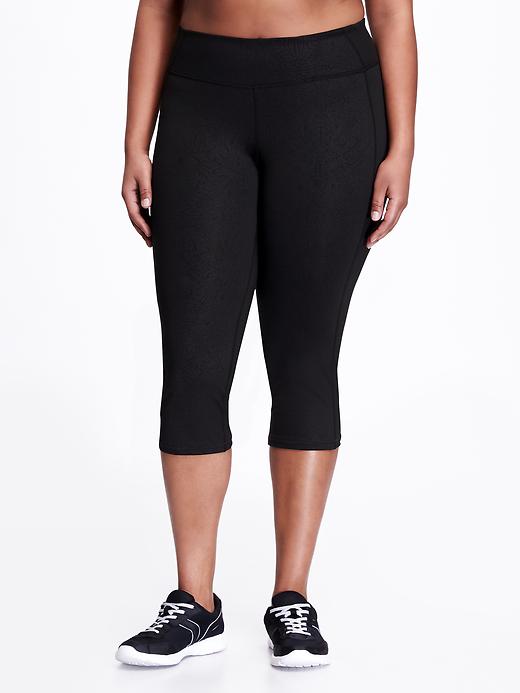 View large product image 1 of 1. High-Rise Go-Dry Compression Plus-Size Capris