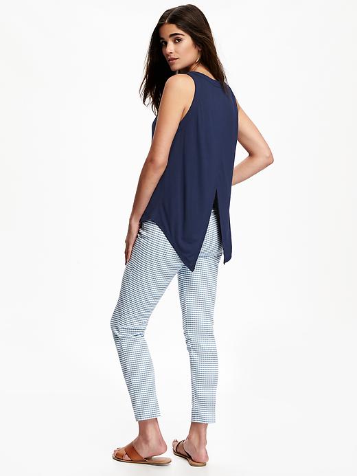 Image number 3 showing, Relaxed Tulip-Back Tank Top