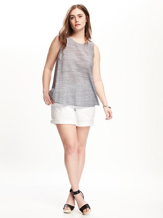 Image number 3 showing, Button-Back Trapeze Plus-Size Tank