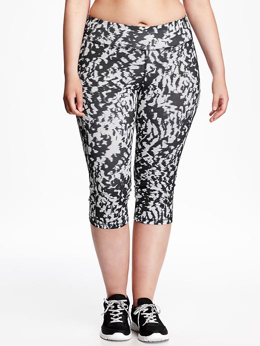 View large product image 1 of 2. High-Rise Go-Dry Compression Plus-Size Capris