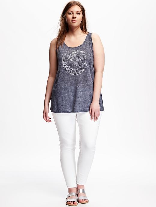 Image number 3 showing, Relaxed Plus-Size Graphic Tank