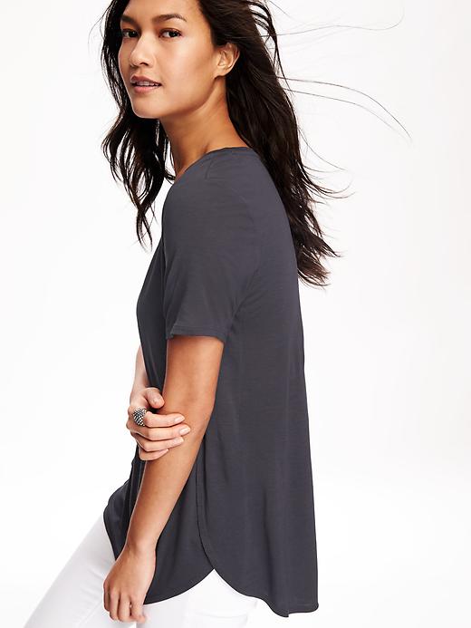 Image number 4 showing, Relaxed Tulip-Hem Tee for Women