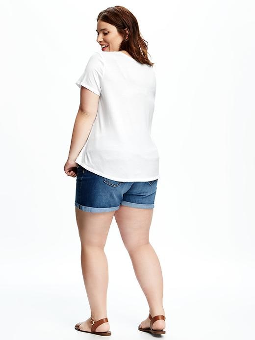 Image number 2 showing, Solid Plus-Size Scoop Neck Tee