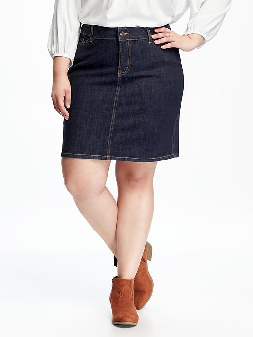 View large product image 1 of 2. Smooth & Slim Plus-Size Denim Pencil Skirt