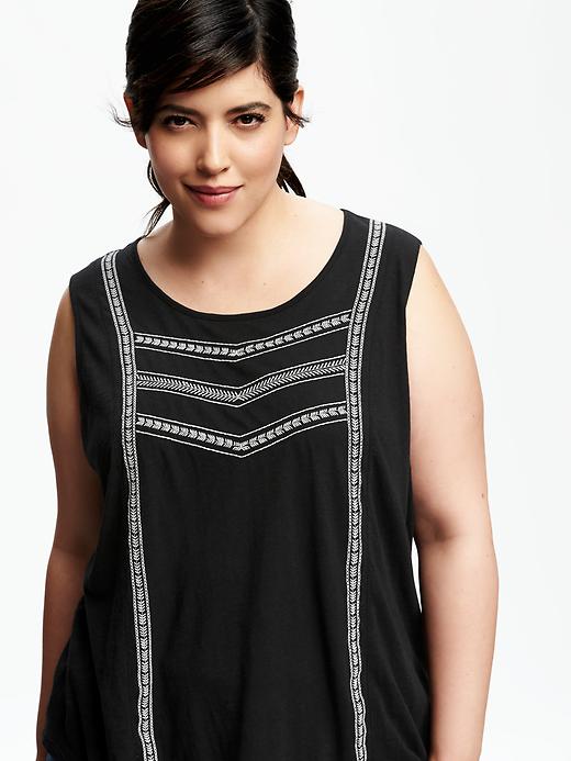 Image number 4 showing, Embroidered Slub-Knit Plus-Size Sleeveless Top