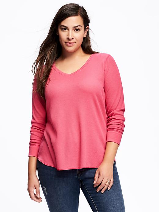 View large product image 1 of 1. Semi-Fitted Plus-Size Thermal Tee