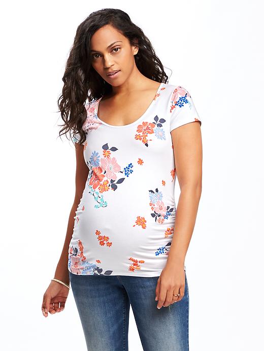 Image number 1 showing, Maternity Fitted Scoop-Neck Tee