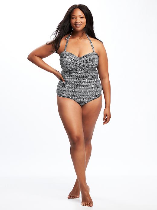 Image number 3 showing, Plus-Size Twist-Front Underwire Tankini Top