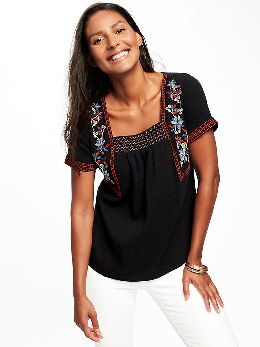 Image number 4 showing, Relaxed Embroidered Swing Top for Women