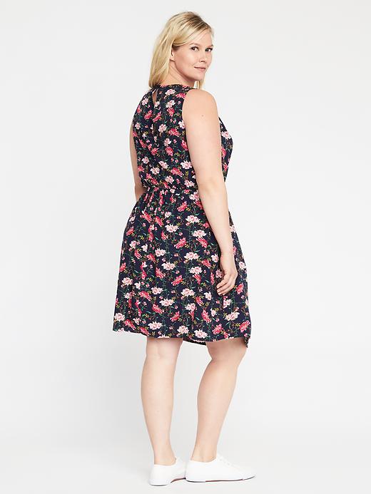 Image number 2 showing, Patterned Plus-Size Trapeze Dress