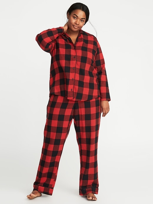 Image number 1 showing, Plaid Flannel Plus-Size Pajama Set