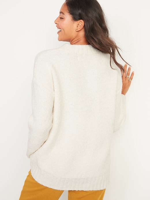 Image number 2 showing, Cozy Oversized Bouclé Crew-Neck Sweater for Women