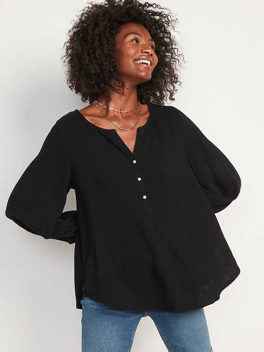 View large product image 1 of 1. Oversized Crinkle-Textured Tunic Top