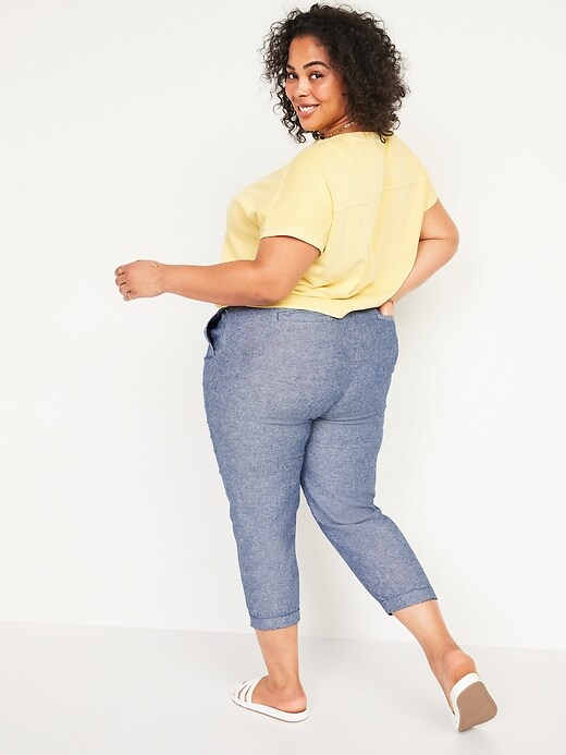 Image number 2 showing, High-Waisted Linen-Blend Plus-Size Straight Cropped Pants