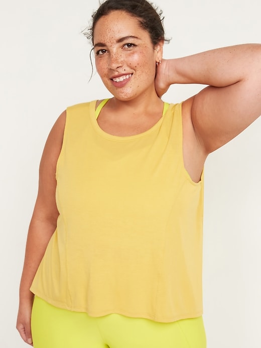 Image number 7 showing, UltraLite Cross-Back Sleeveless Top