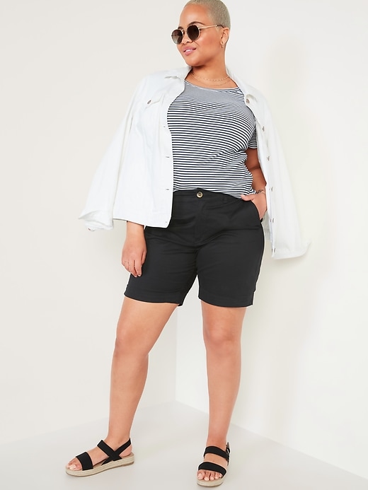 Image number 3 showing, High-Waisted Twill Everyday Shorts for Women -- 7-inch inseam
