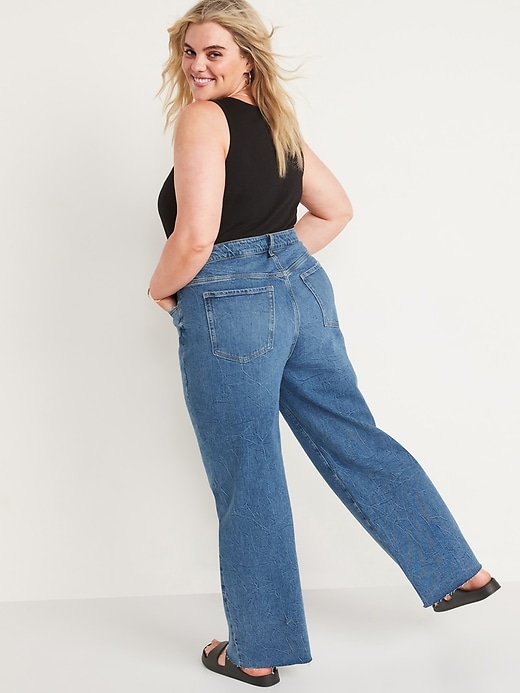 Image number 8 showing, Extra High-Waisted Medium-Wash Cut-Off Wide-Leg Jeans