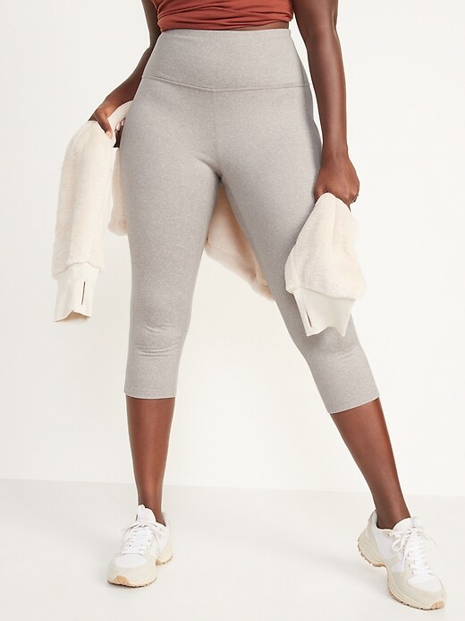 Image number 1 showing, High-Waisted CozeCore Side-Pocket Crop Leggings