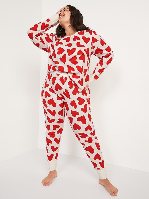 Image number 7 showing, Matching Printed Thermal Pajama Set