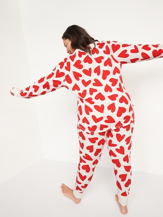 Image number 8 showing, Matching Printed Thermal Pajama Set