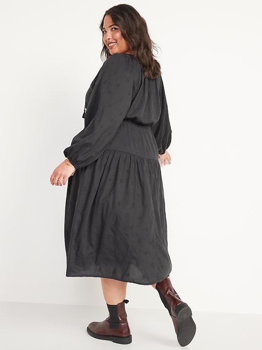 Image number 8 showing, Waist-Defined Embroidered Long-Sleeve Midi Dress