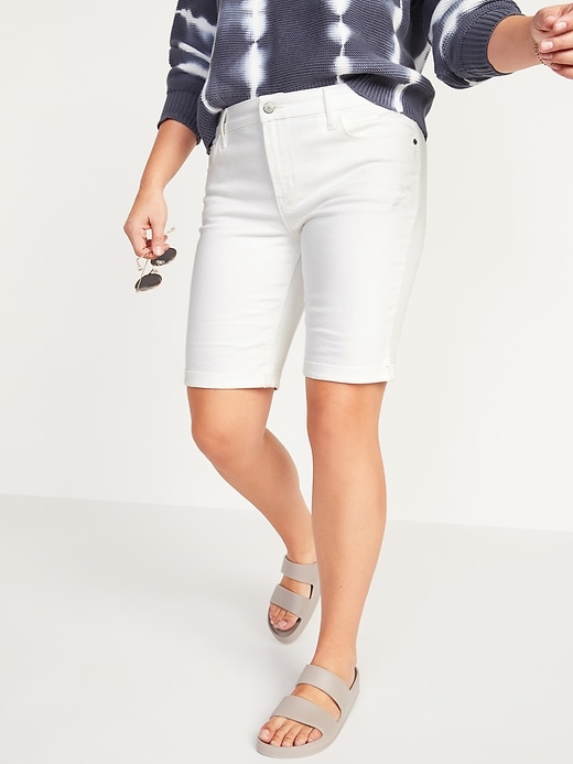 Image number 5 showing, Mid-Rise Ripped White Bermuda Jean Shorts -- 9-inch inseam
