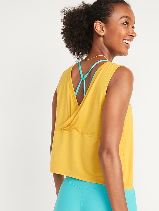 Image number 2 showing, UltraLite Cross-Back Sleeveless Top