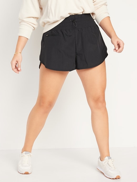Image number 5 showing, Extra High-Waisted Dolphin-Hem Run Shorts -- 2.5-inch inseam