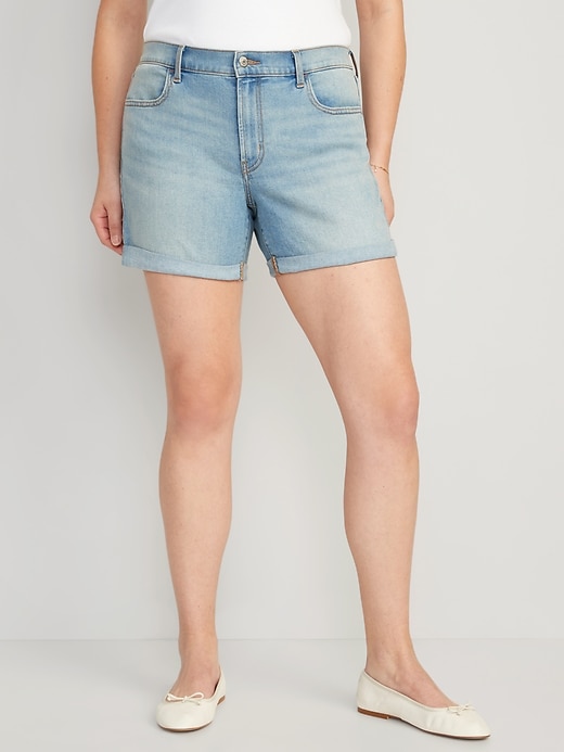 Image number 5 showing, Mid-Rise Wow Jean Shorts -- 5-inch inseam