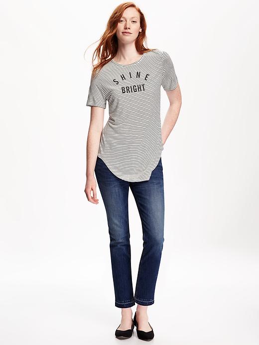Image number 3 showing, Relaxed Graphic Crew Neck Tee for Women