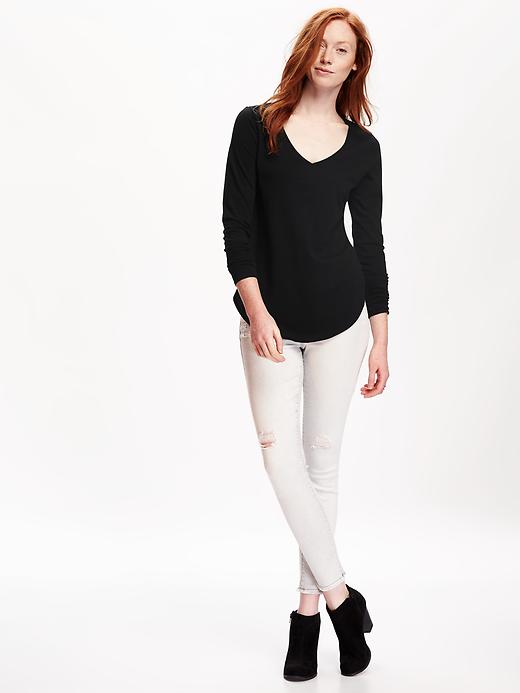 Image number 3 showing, Relaxed V-Neck Tee for Women
