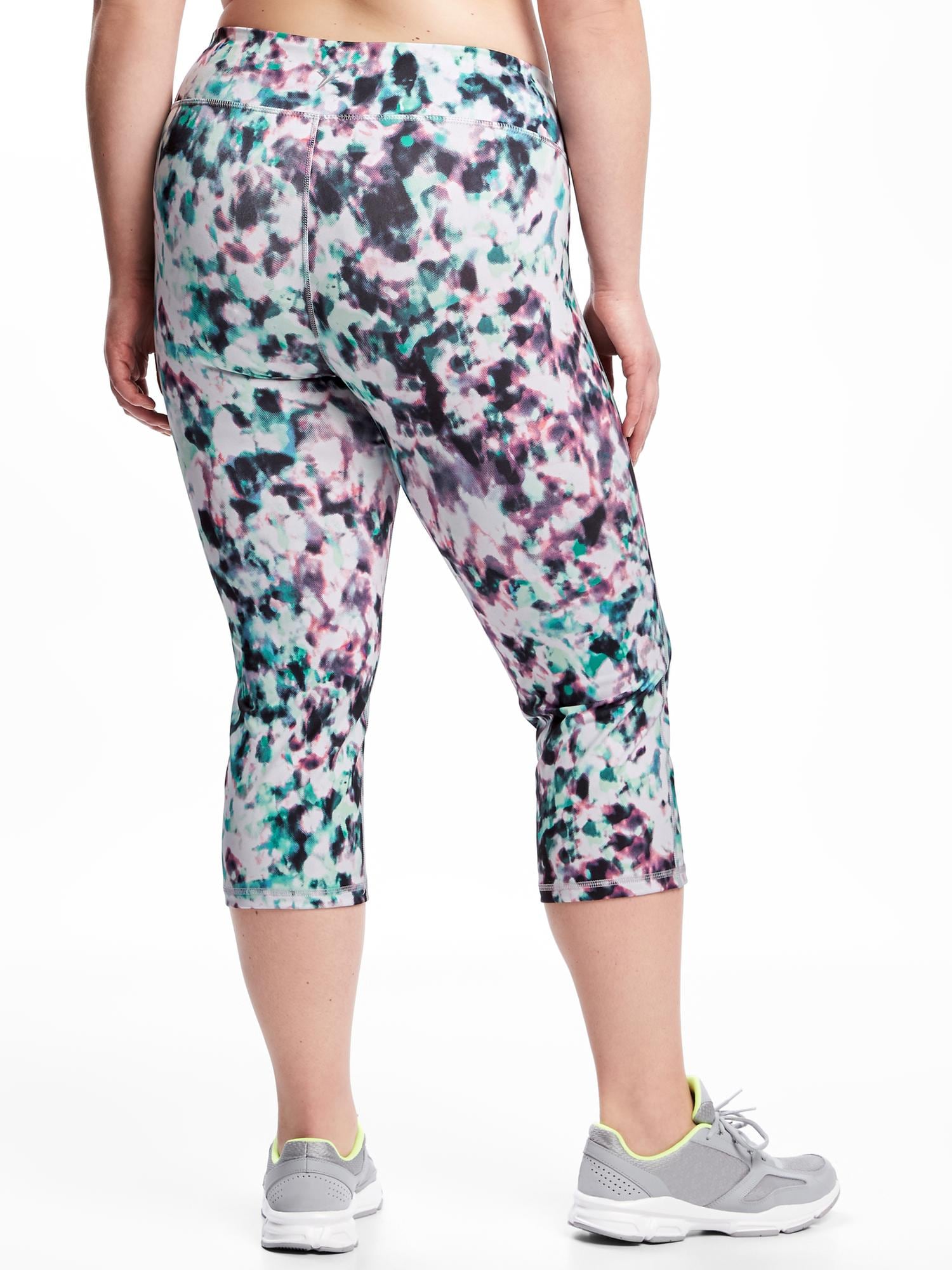 Mid Rise Plus Size Compression Capris Old Navy