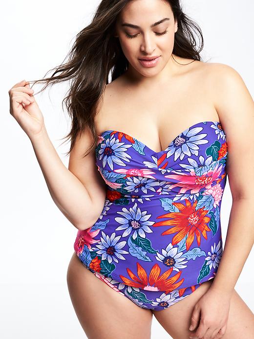 Image number 4 showing, Twist-Front Underwire Plus-Size Tankini Top