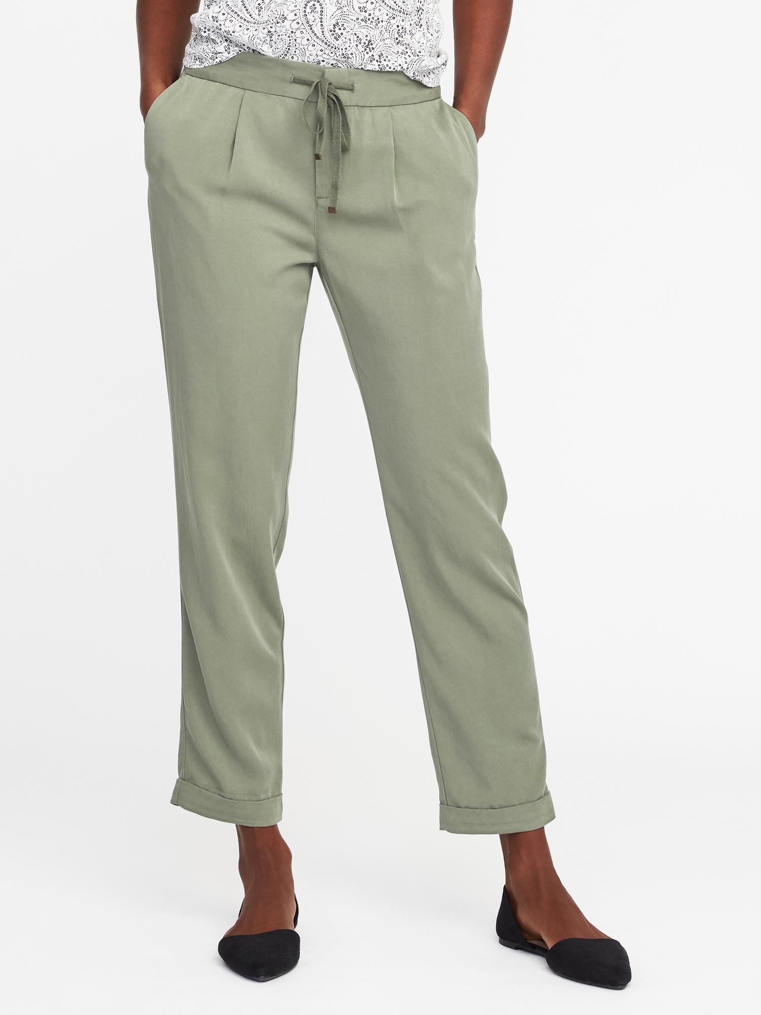 Mid-Rise Soft Utility Cropped Pants for Women | Old Navy