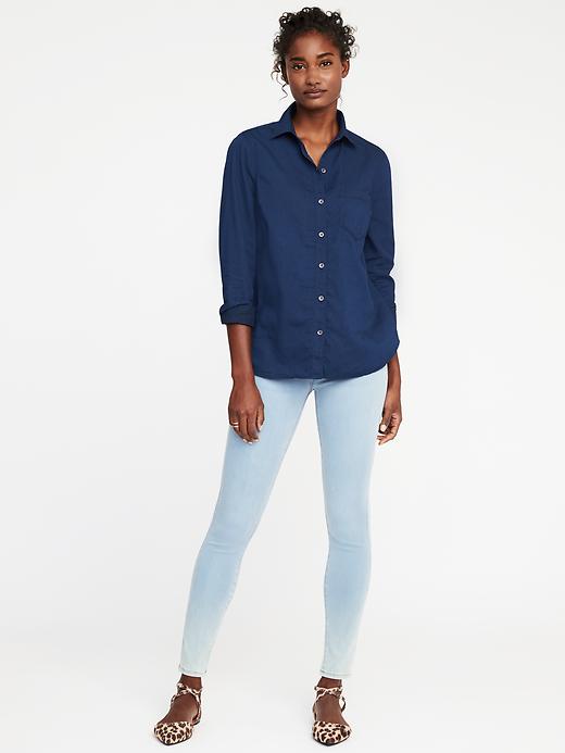 Image number 3 showing, Relaxed Classic Chambray Shirt for Women