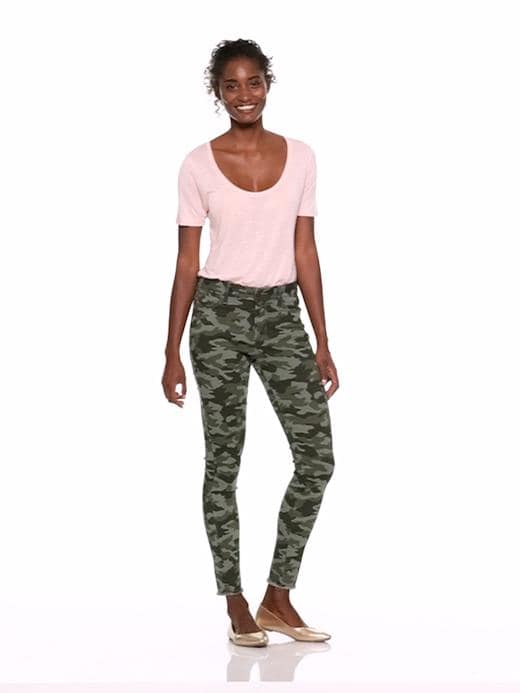 Mid-Rise Raw-Edge Camo-Print Rockstar Jeans for Women Old Navy