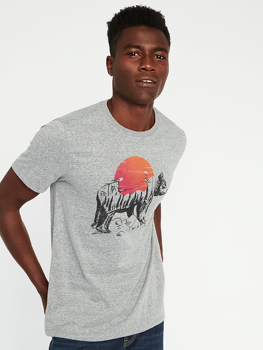 Soft-Washed Bear-Graphic Tee for Men | Old Navy