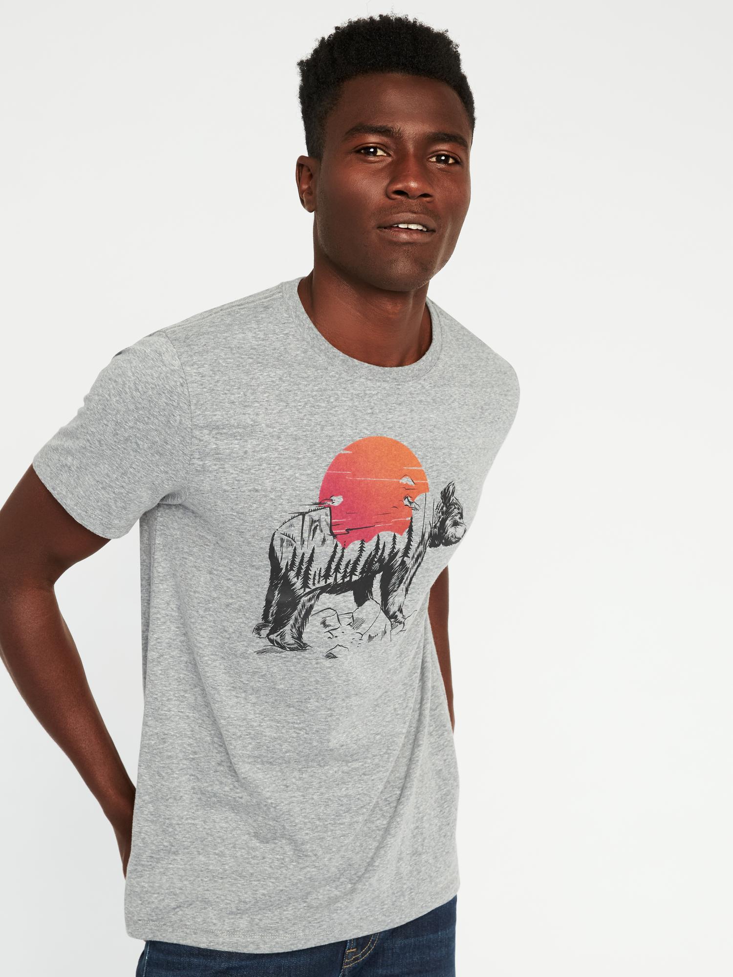 Soft-Washed Bear-Graphic Tee for Men | Old Navy