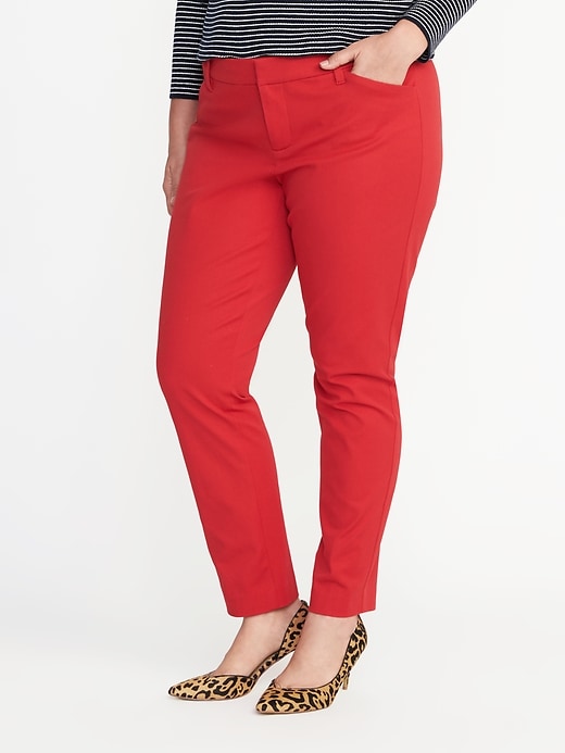 View large product image 1 of 1. Mid-Rise Smooth & Slim Plus-Size Pixie Pants