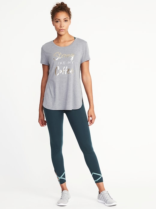 Graphic Tulip-Hem Performance Tee for Women | Old Navy