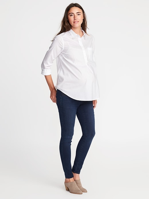 Image number 3 showing, Maternity Classic White Popover Shirt