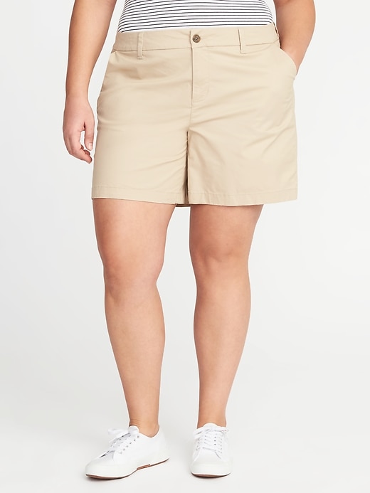 View large product image 1 of 2. Mid-Rise Plus-Size Everyday Shorts (7")